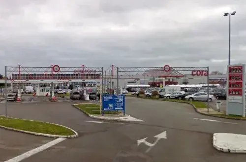 Station service Cora