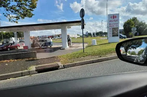 Stationservice Carrefour