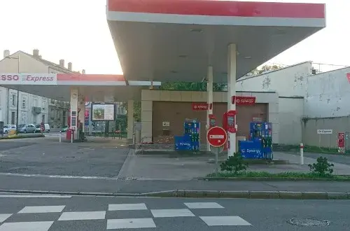 ESSO EXPRESS SAINT JOSEPH 54