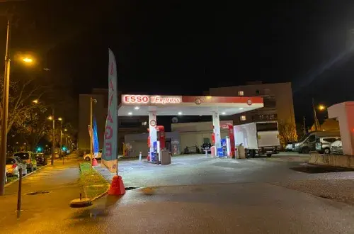 ESSO EXPRESS JOLIOT CURIE