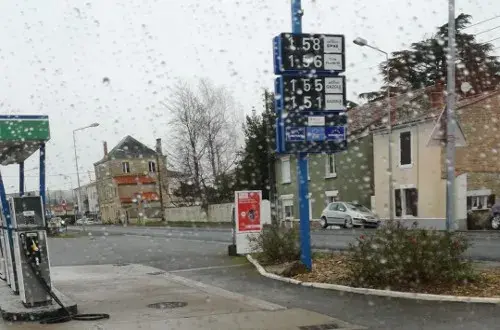 TotalEnergies Contact