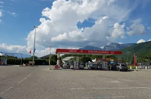 Station Service Carrefour