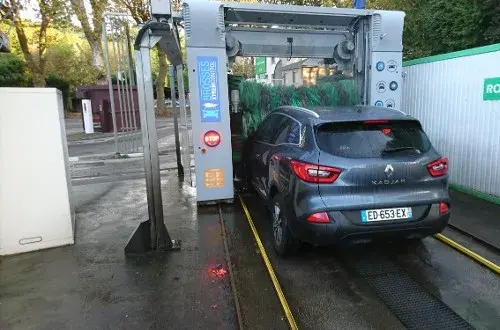 Station service Carrefour Market